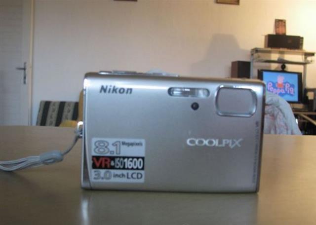 Nikon coolpix s51