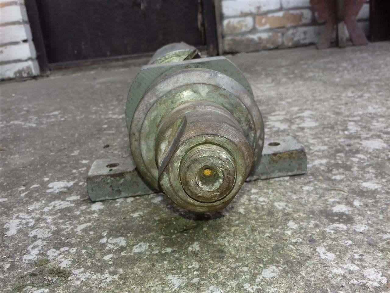 Abrihter-Glava-70cm