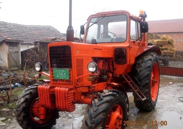Traktor MTZ 82