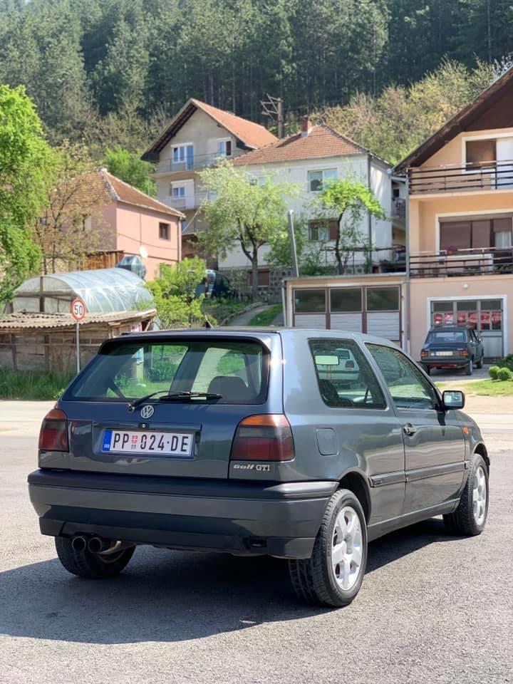 Golf-3-2-0-GTI