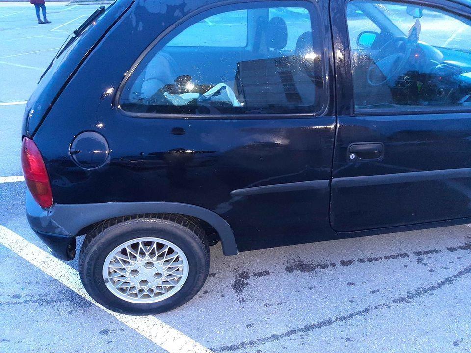 Corsa-B