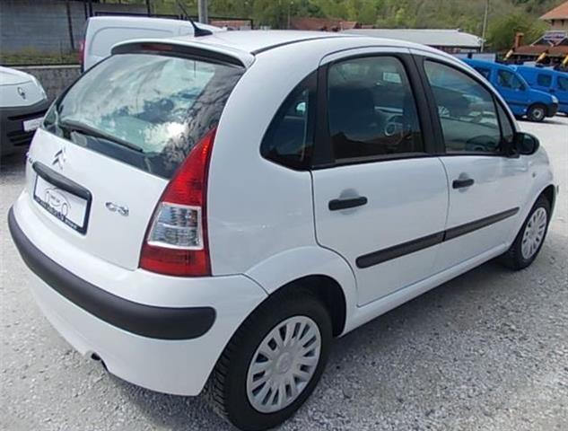 Citroen-C3-1-4HDi--08