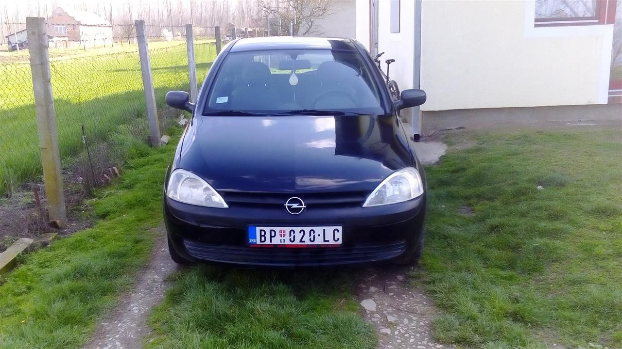 Opel-Corsa-C-1-2