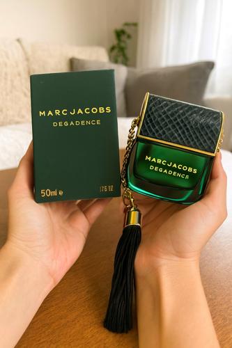 Marc Jacobs Decadence