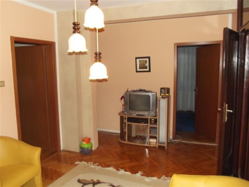 Kuću-u-Brčkom-centar-grada-ili-mjenjam