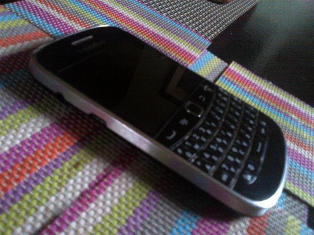 Blackberry Bold Touch 9930