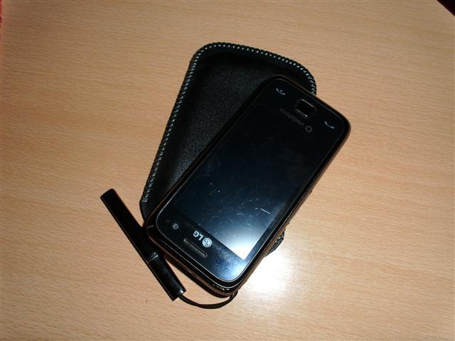 LG GM750