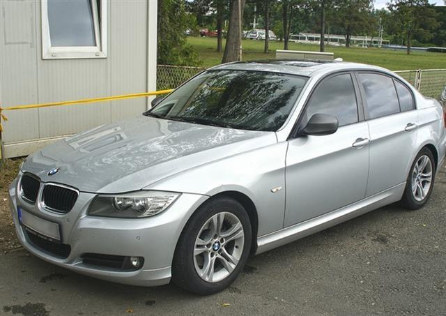 BMW 318 d -10  