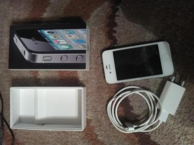 iPhone 4