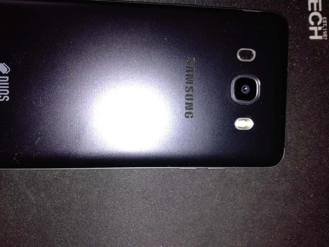 Samsung J5 (2016)