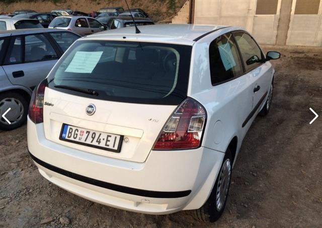 Fiat-Stilo--04-