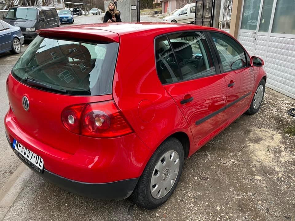 VW-GOLF