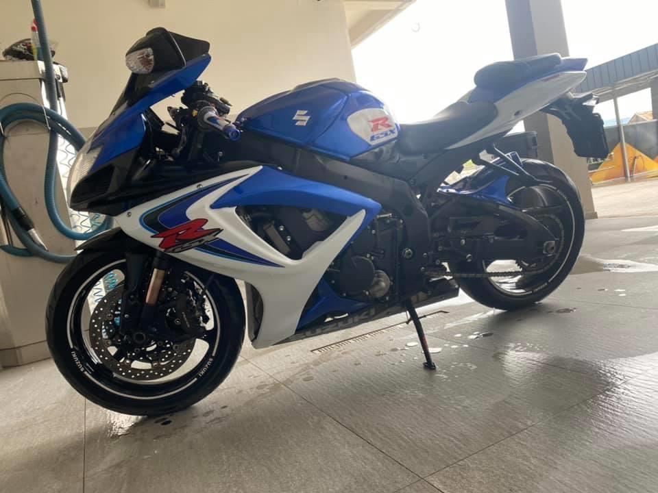 Suzuki-GSXR-K-7