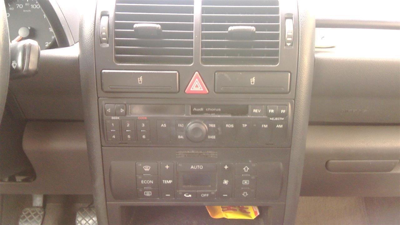 Audi-A2--00