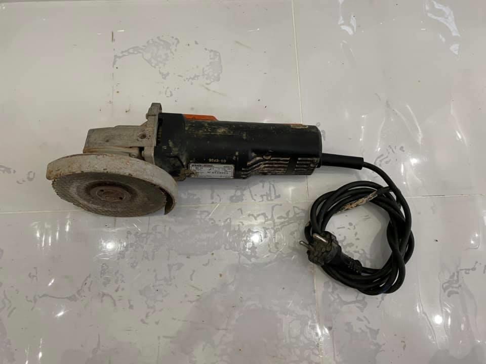 Black-Decker