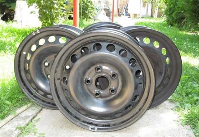 Felne celicne za Audi