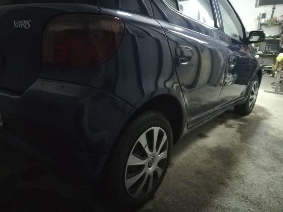 Toyotu-Yaris-