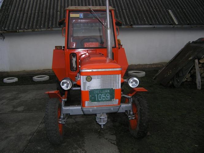 Traktor Zetor 4718