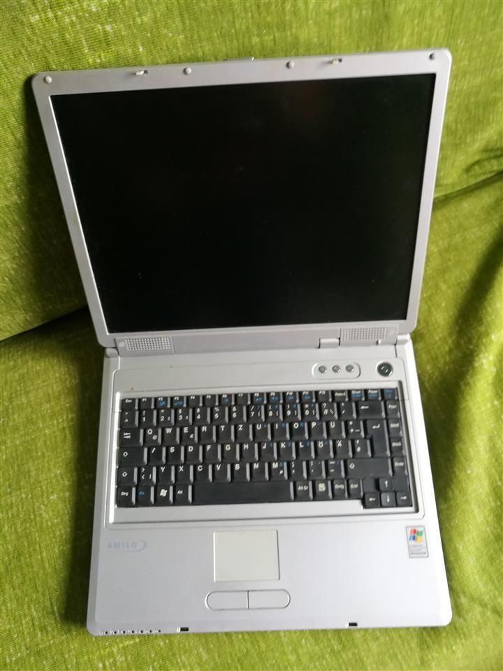 Fujitsu-Siemens-Amilo-L7300