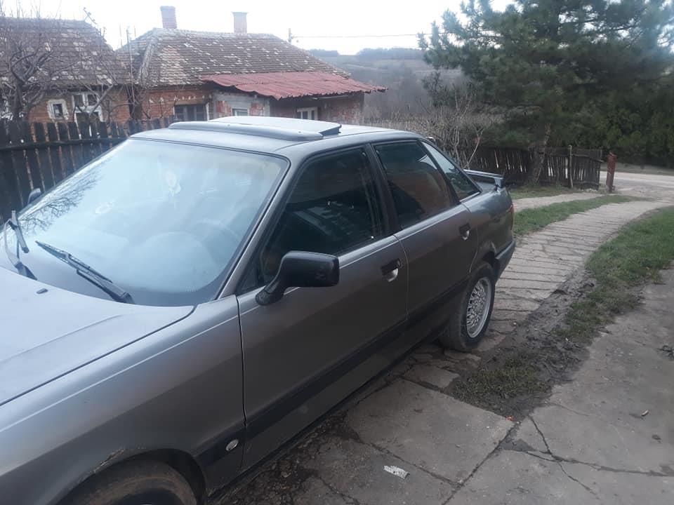 Audi-80