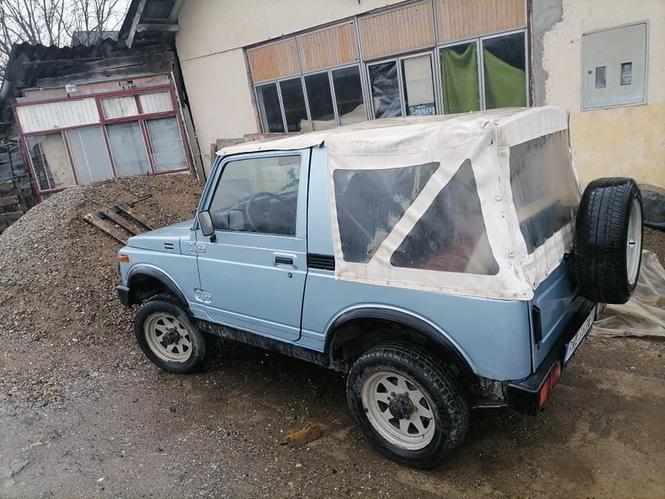 Suzuki samuray