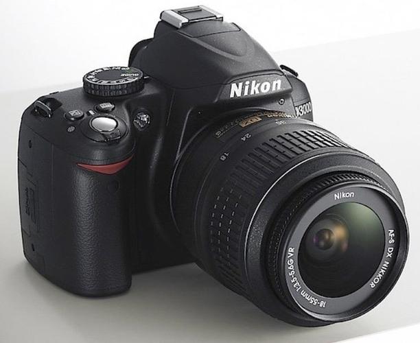 Nikon D3000