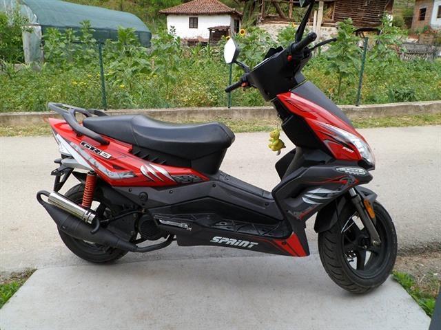 Motor