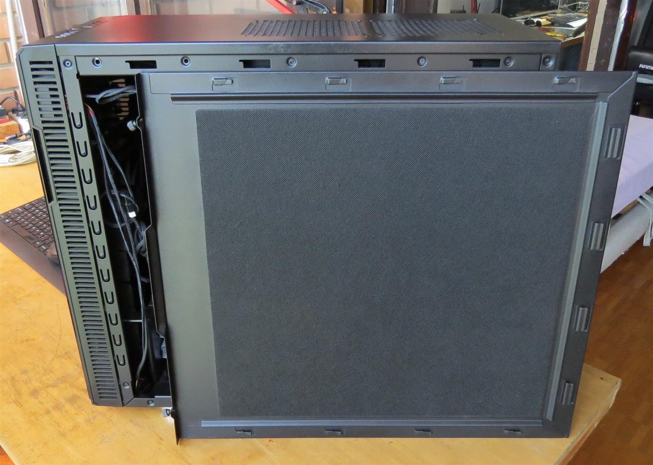 FRACTAL DESIGN Define R4 Black Pearl NoNoise FDCADEFR4BL Beograd