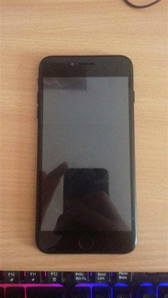 IPHONE-7-PLUS-110E-HITNO
