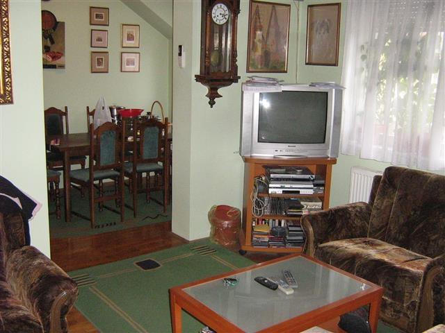 Cetvorosoban-stan-86m2-hitno