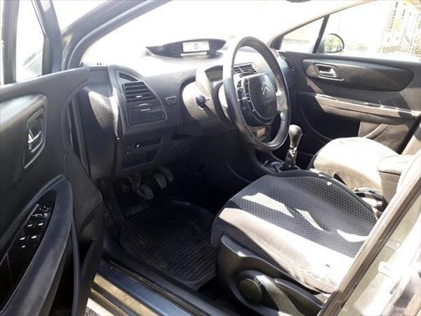 2005-Citroen-c4