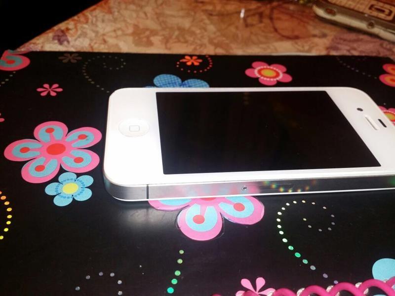 Apple-iPhone-4