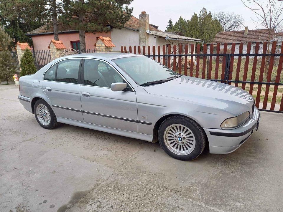 BMW-E39-520I