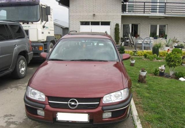 Opel Omega 2.5 TDI -97