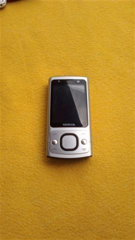 Nokia 6700 Slide