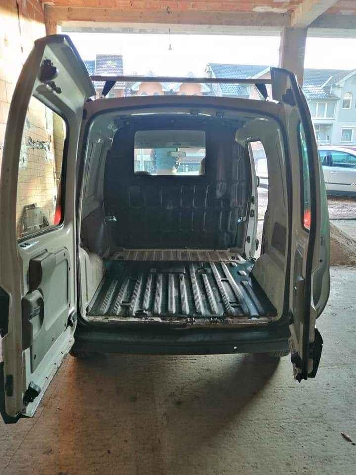 Renault-kangoo-1-5dci-2004god