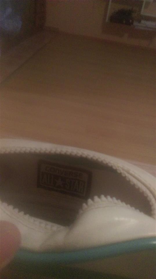 Converse-torbica