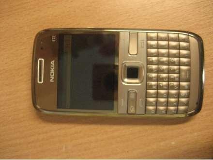 Polovna-Nokia-e72