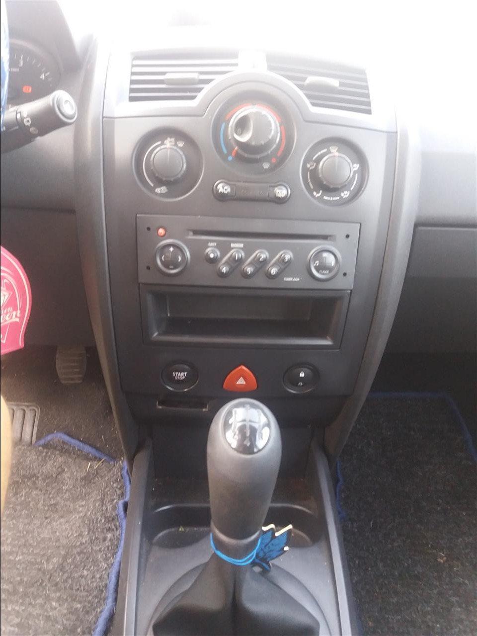 Renault-Megane-1-5-DCI