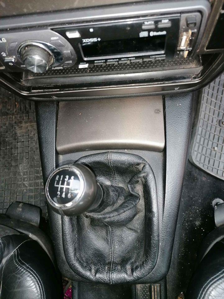 Delovi-Audi-A4-i-Pasat-B5