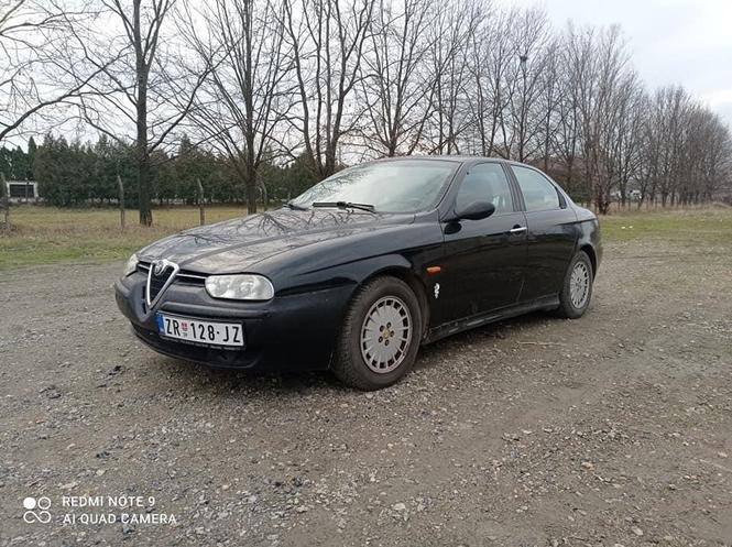 Alfa Romeo 156