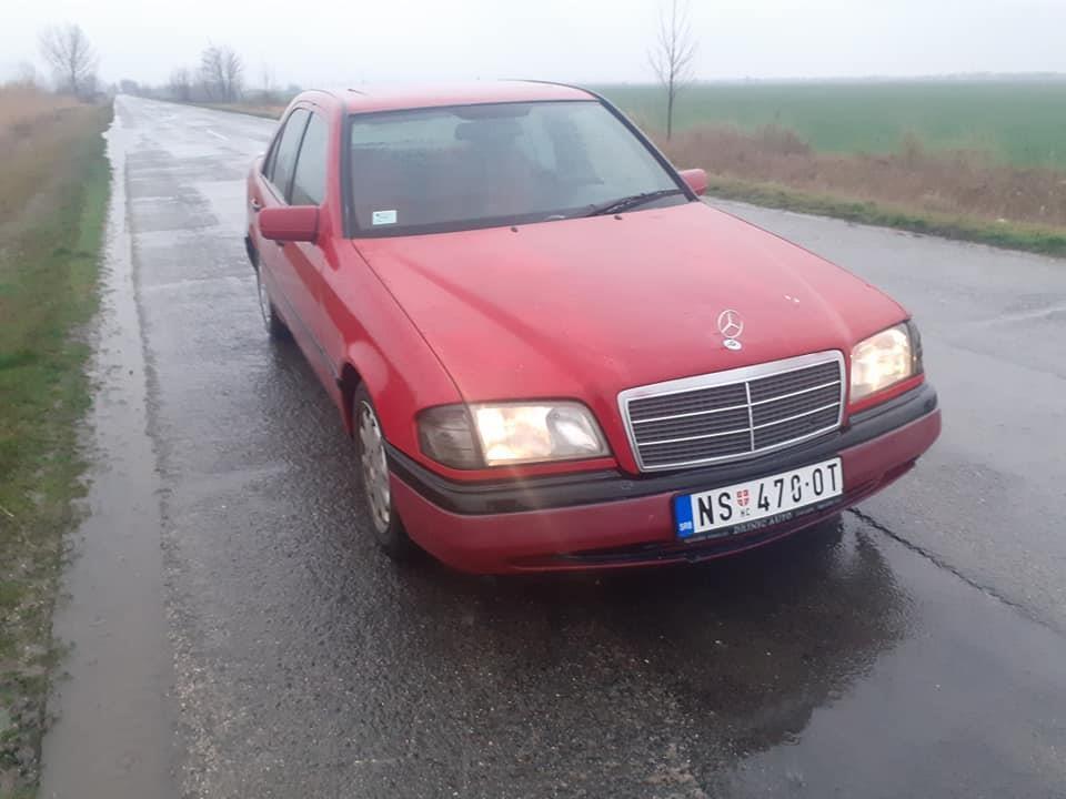 Mercedes-C200