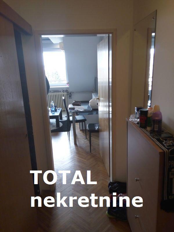 Jednosoban-stan-sirokog-fronta-
