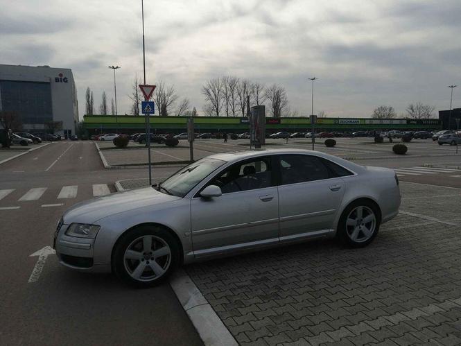 Audi A8 4.2 Quattro  Reg 1-2022