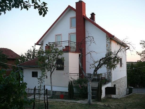 Kuca-280m2-u-Beograd