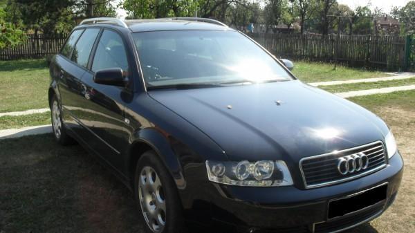 Audi-A4--04