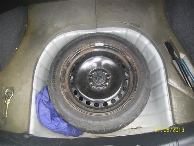 Ford-Mondeo--02