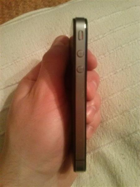 Apple-iPhone-4