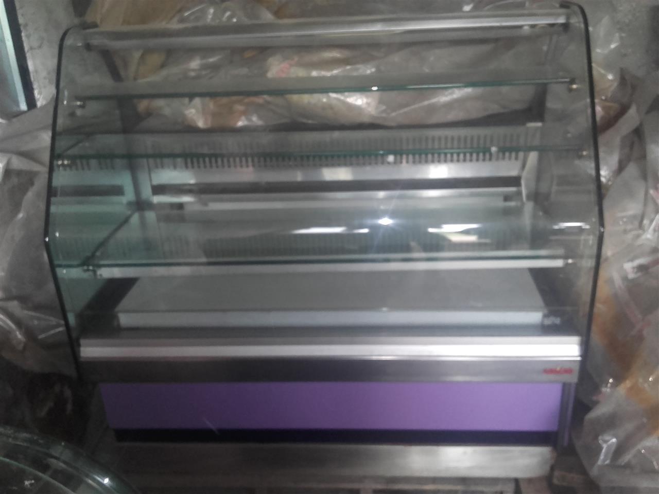 Topla-i-hladna-vitrina