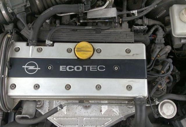 Opel-Vectra--98